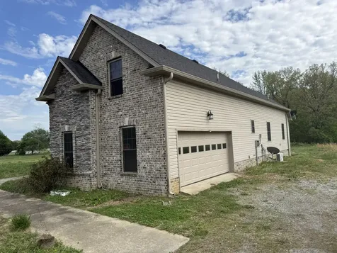 3143 Friendship Road Cross Plains TN 37049