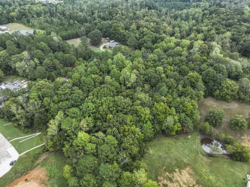 0 Highway 100 Centerville TN 37033