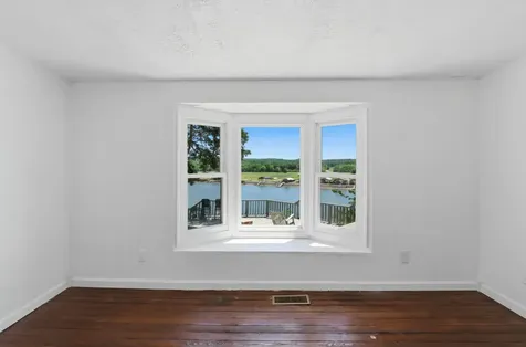 2019 Cedar Bluff Drive Decaturville TN 38329