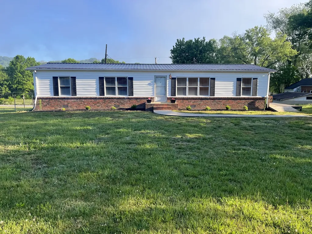 320 Lebanon Highway Carthage TN 37030
