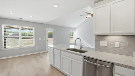 31 Brookside Court Tullahoma TN 37388