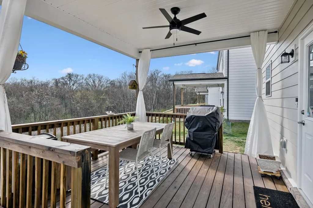 131 Glacier Way La Vergne TN 37086