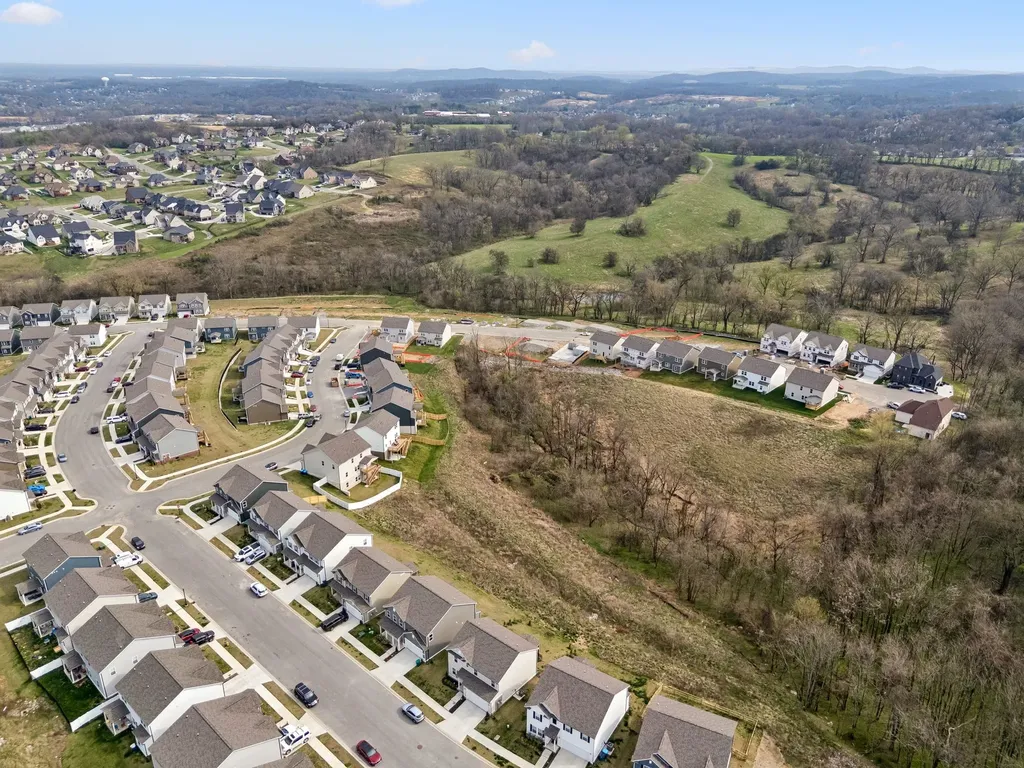 131 Glacier Way La Vergne TN 37086