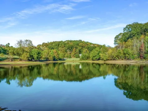 697 Johnson Branch Road Williamsport TN 38487