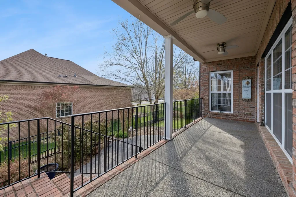 1075 Isaac Franklin Drive Gallatin TN 37066