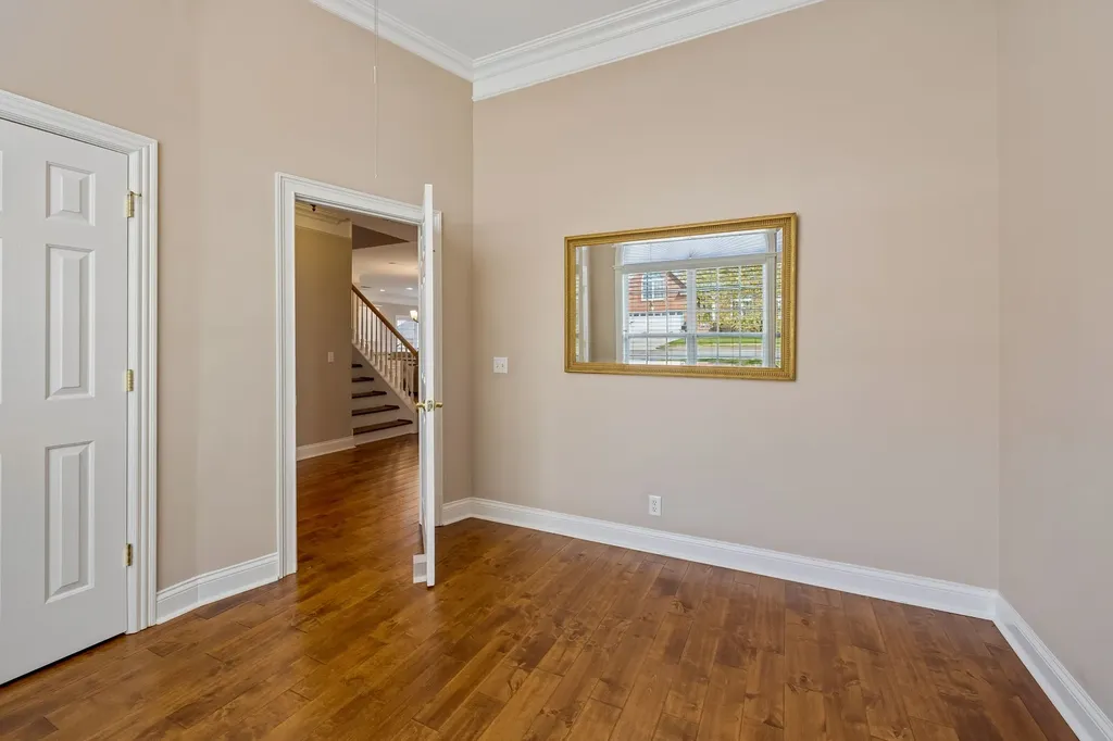 1075 Isaac Franklin Drive Gallatin TN 37066