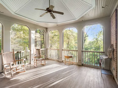 683 Johnson Branch Road Williamsport TN 38487