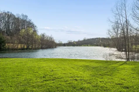 683 Johnson Branch Road Williamsport TN 38487