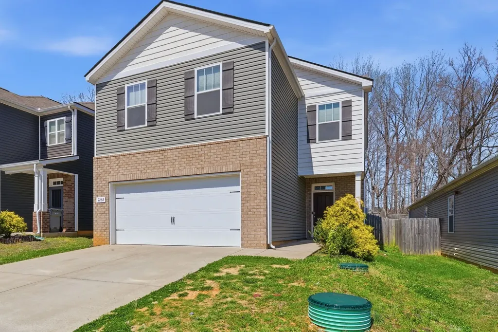 9268 War Eagles Way Ashland City TN 37015