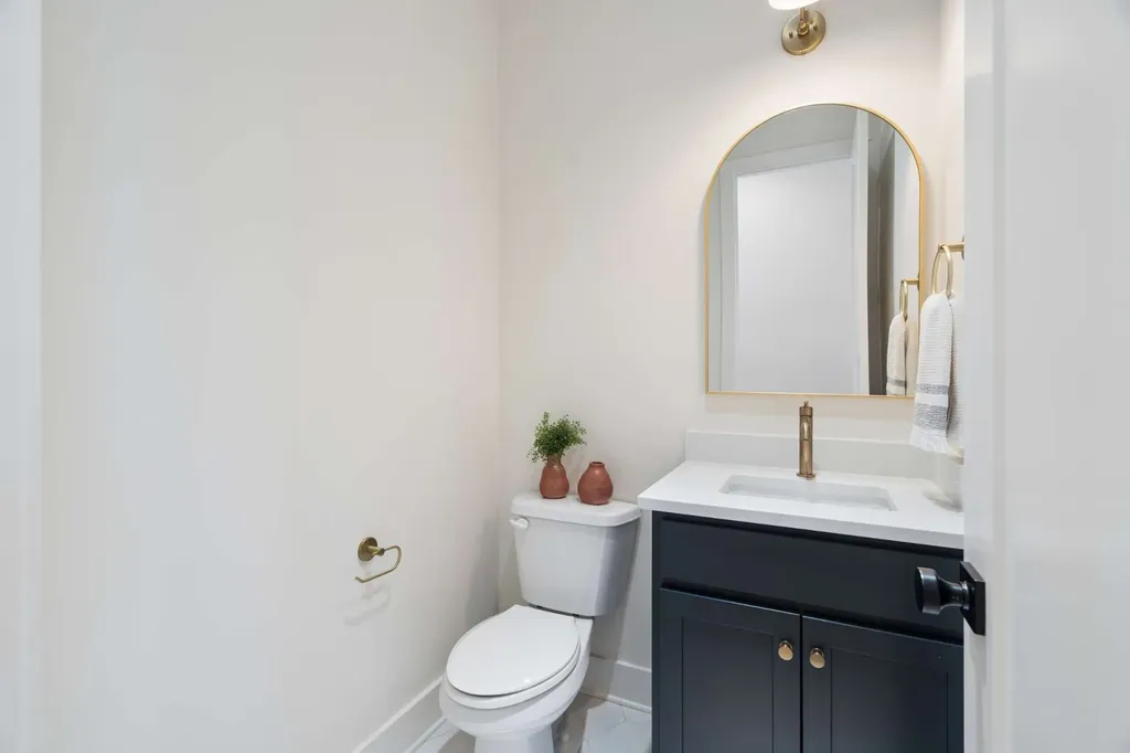 401B Saint Francis Avenue Nashville TN 37205