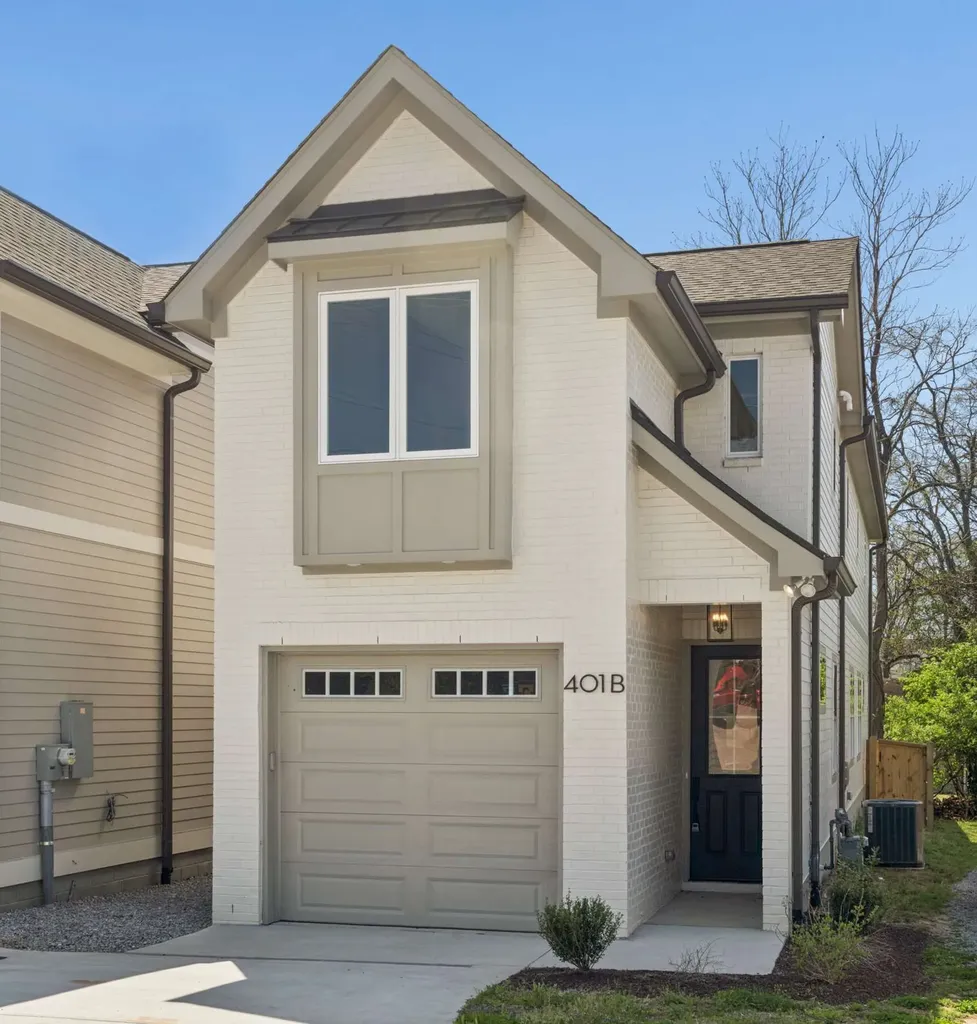 401B Saint Francis Avenue Nashville TN 37205