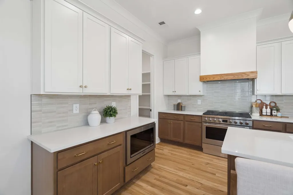 401B Saint Francis Avenue Nashville TN 37205
