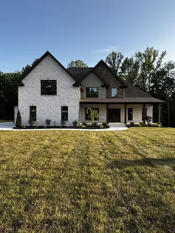 1300 Reda Drive Clarksville TN 37042