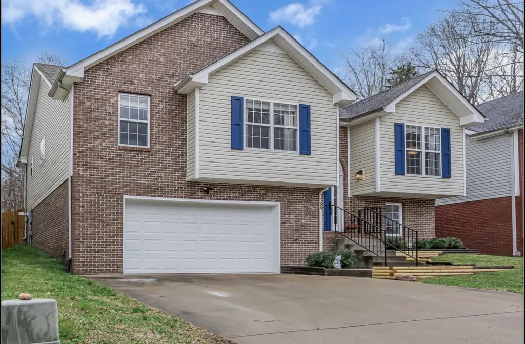 1589 Hedgewood Road Clarksville TN 37042