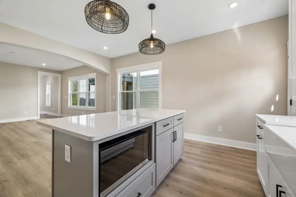 2212 18th Ave, N Nashville TN 37208