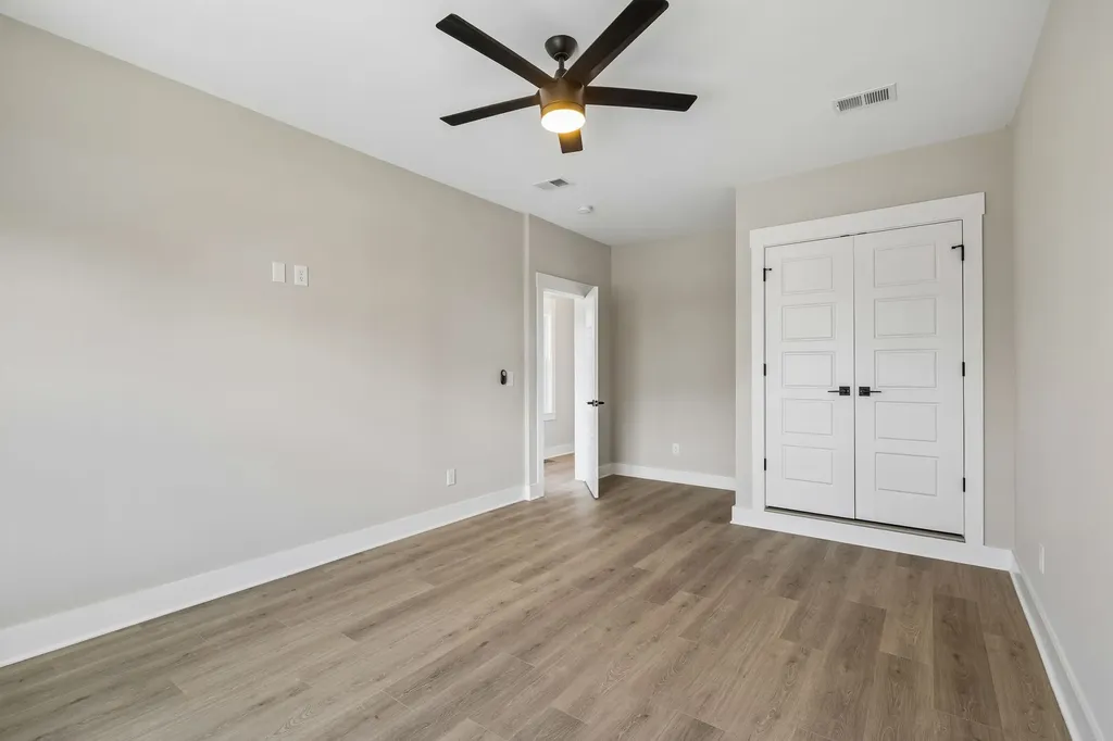 2212 18th Ave, N Nashville TN 37208