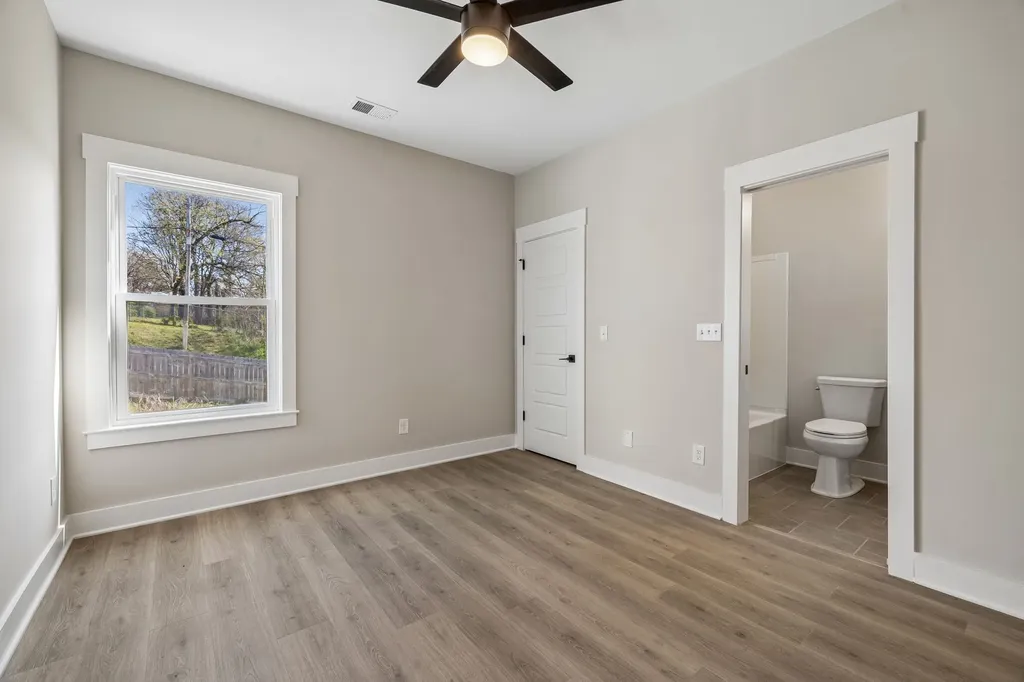 2212 18th Ave, N Nashville TN 37208
