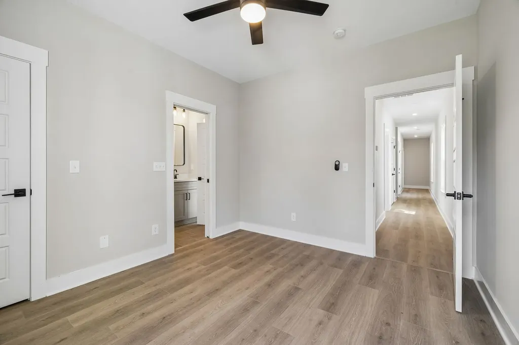 2212 18th Ave, N Nashville TN 37208
