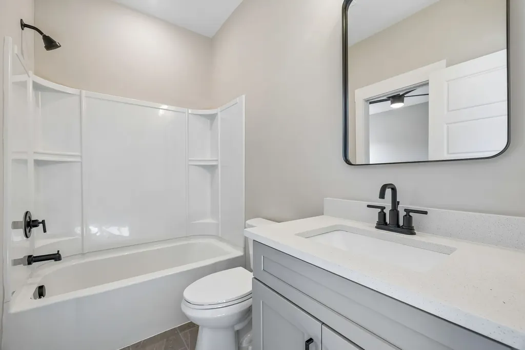 2212 18th Ave, N Nashville TN 37208