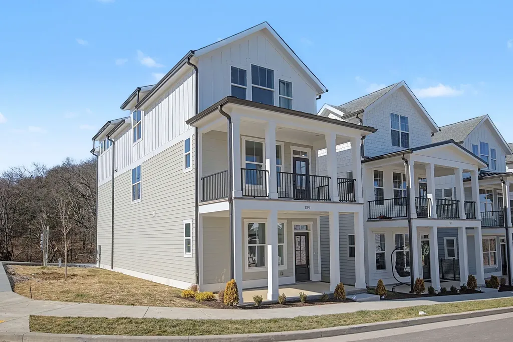 135 Stella Drive Nashville TN 37209