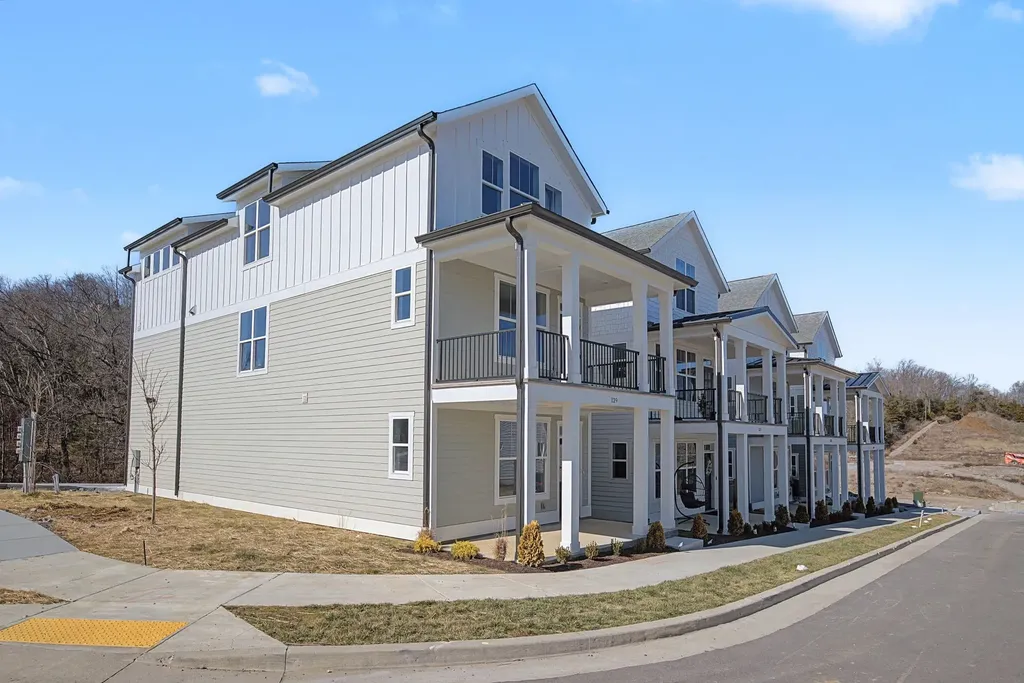 135 Stella Drive Nashville TN 37209