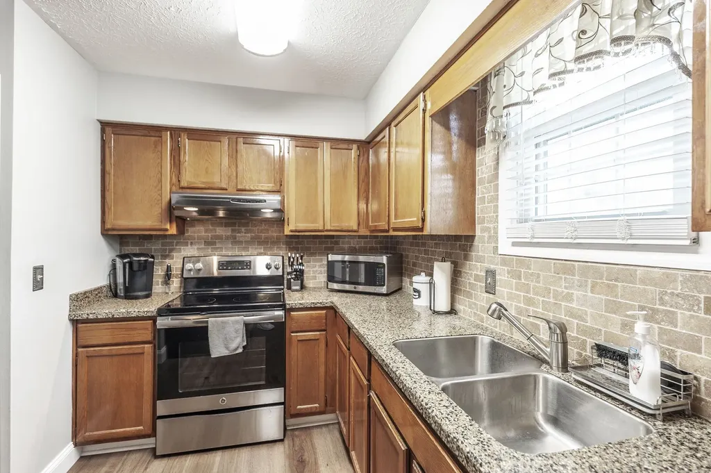 430 Walton Ferry Road Hendersonville TN 37075