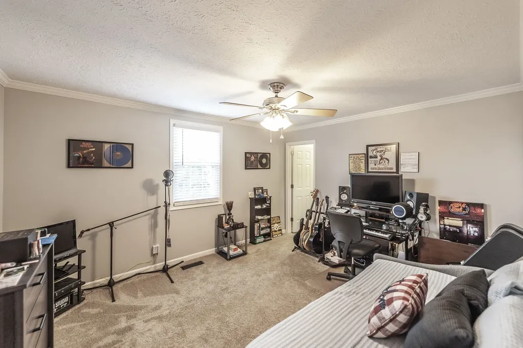 430 Walton Ferry Road Hendersonville TN 37075