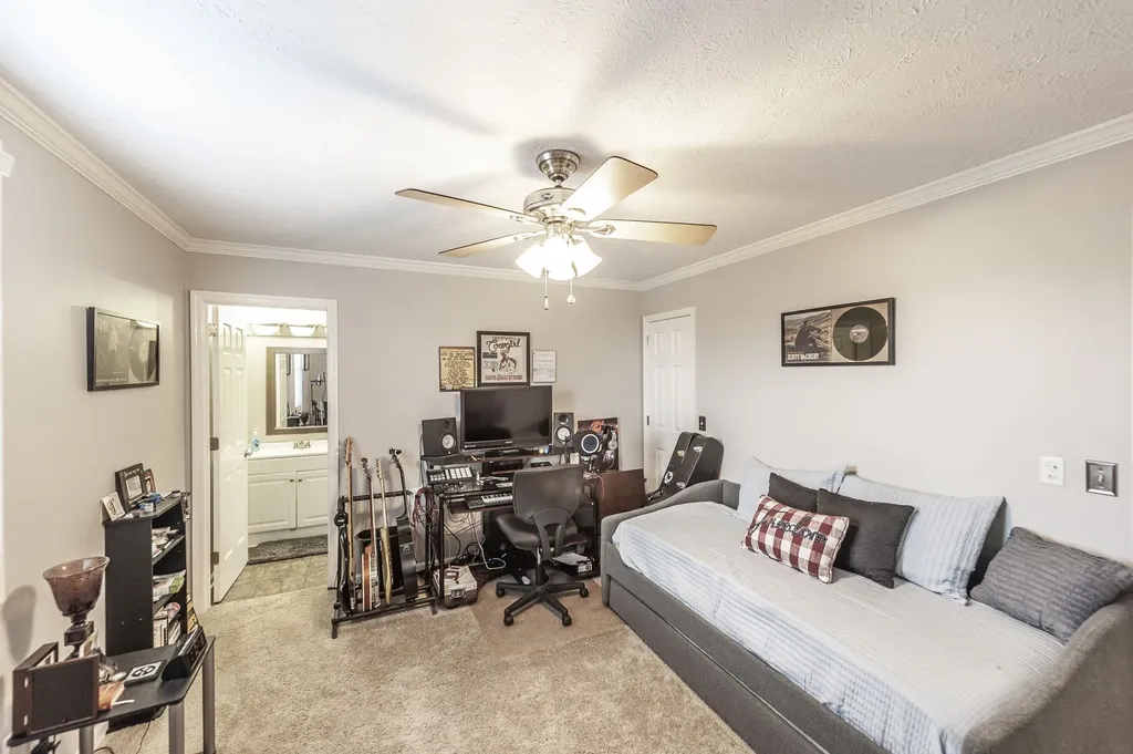 430 Walton Ferry Road Hendersonville TN 37075
