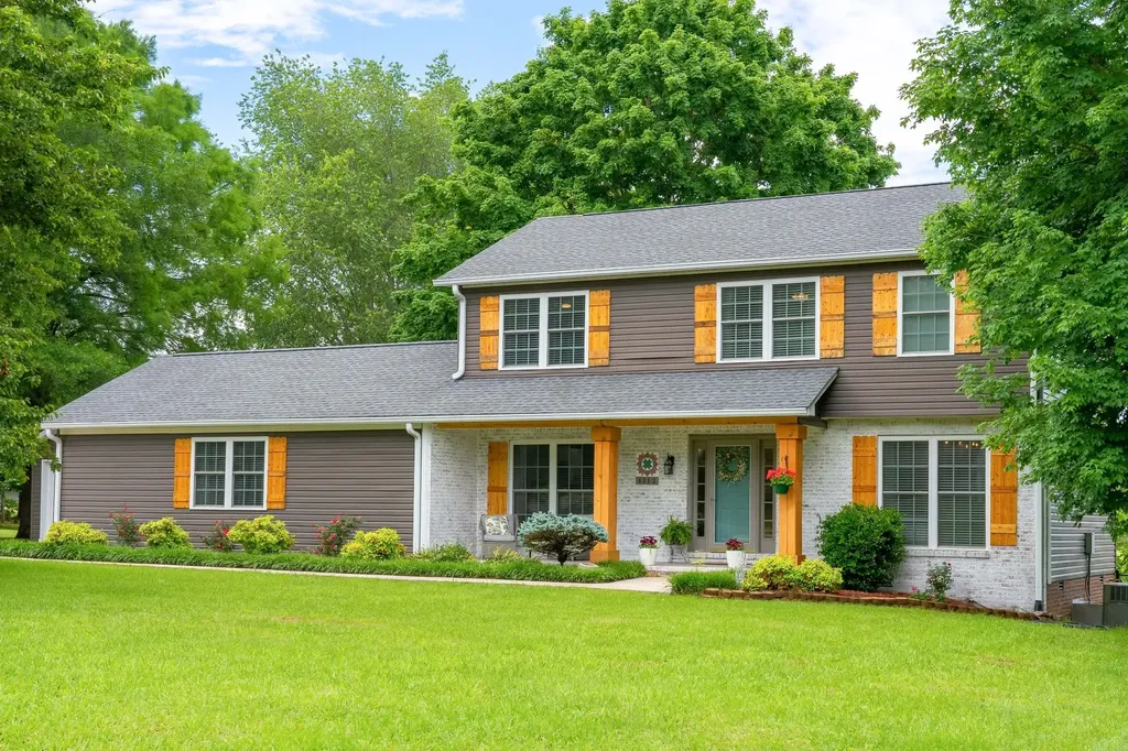 1112 Belmont Drive Cookeville TN 38506