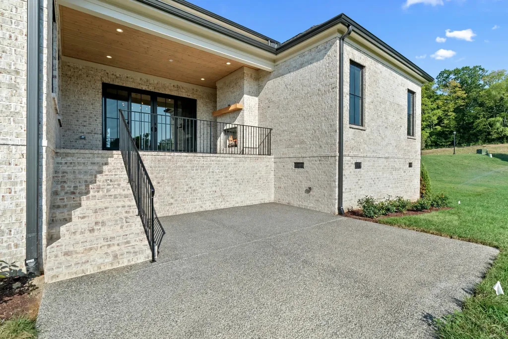 1966 Napa Drive Brentwood TN 37027