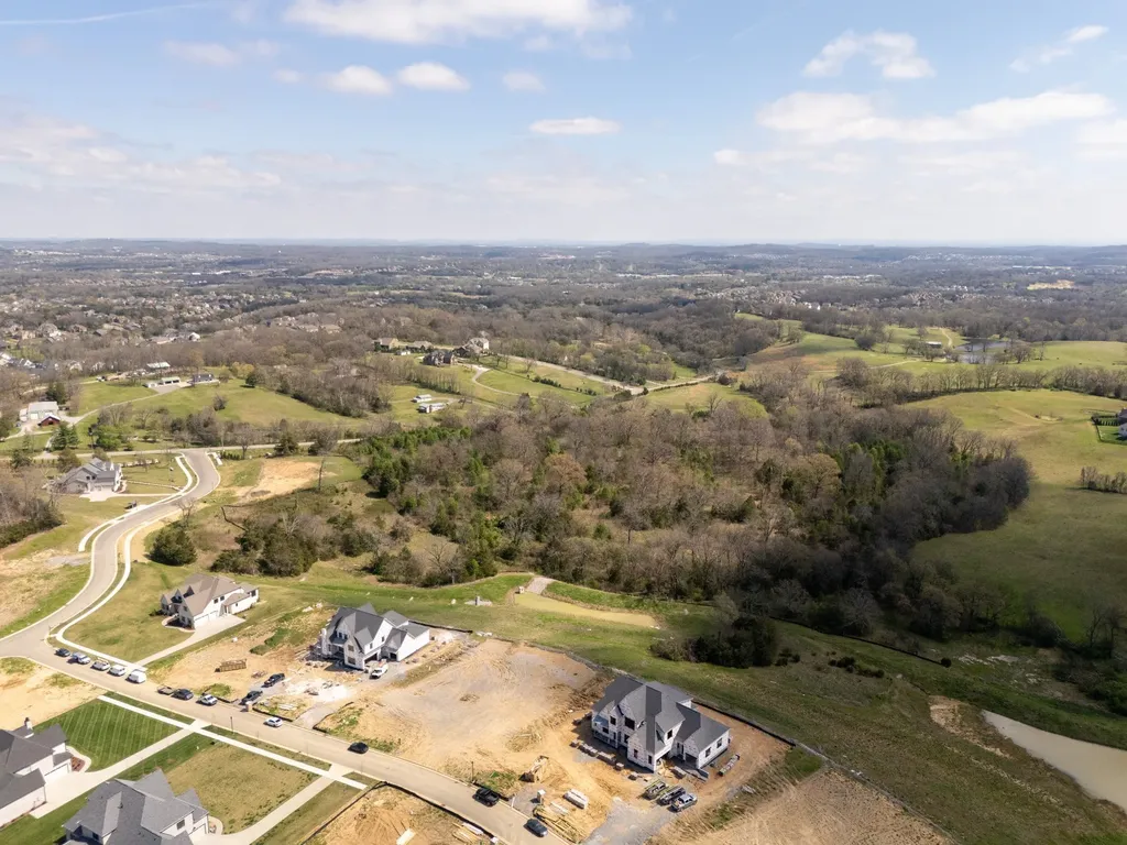 1966 Napa Drive Brentwood TN 37027