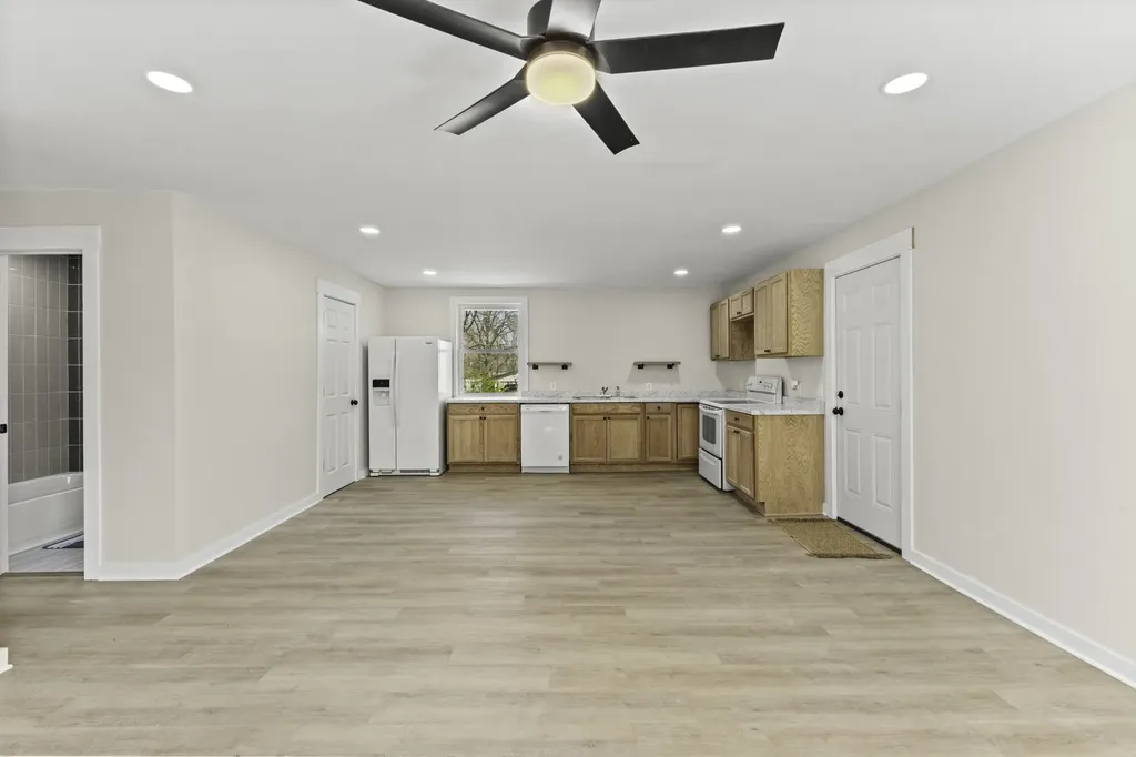 123 Hogin Road Dickson TN 37055