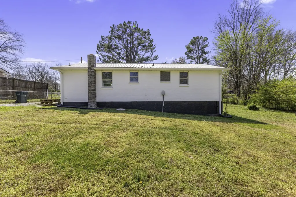 123 Hogin Road Dickson TN 37055