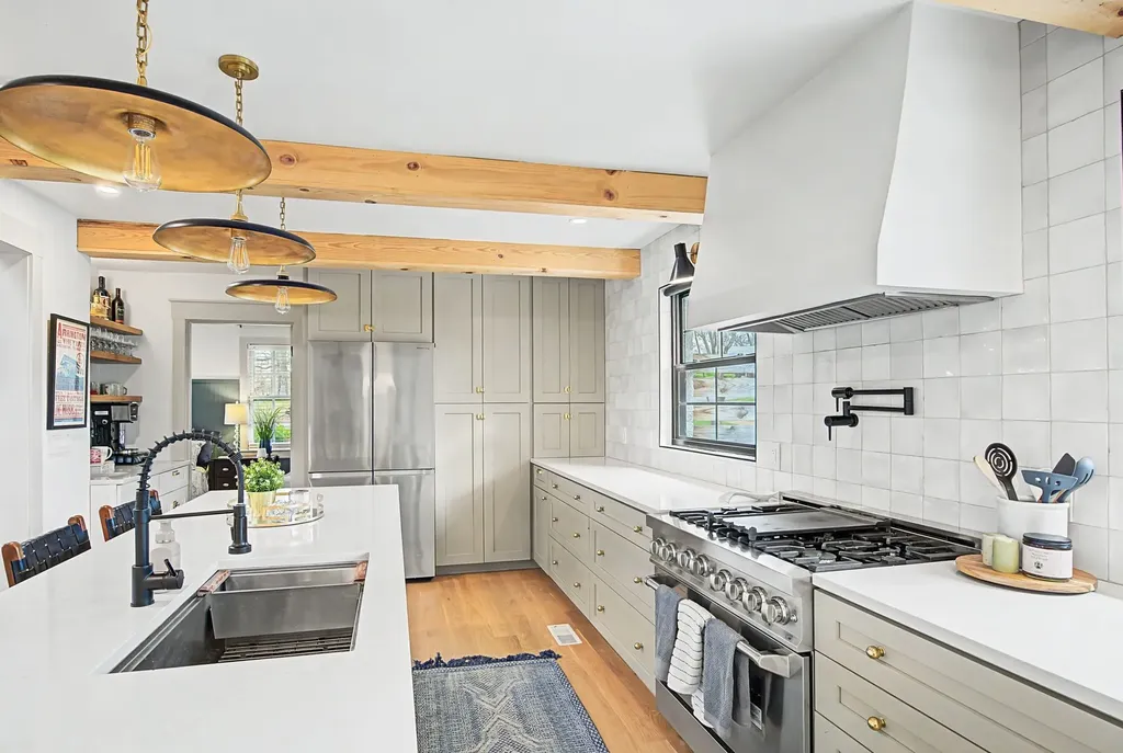 4912 Trousdale Drive Nashville TN 37220