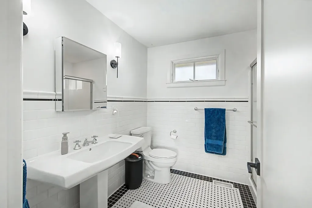 4912 Trousdale Drive Nashville TN 37220