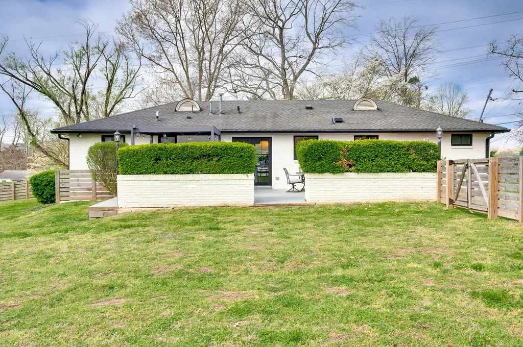4912 Trousdale Drive Nashville TN 37220