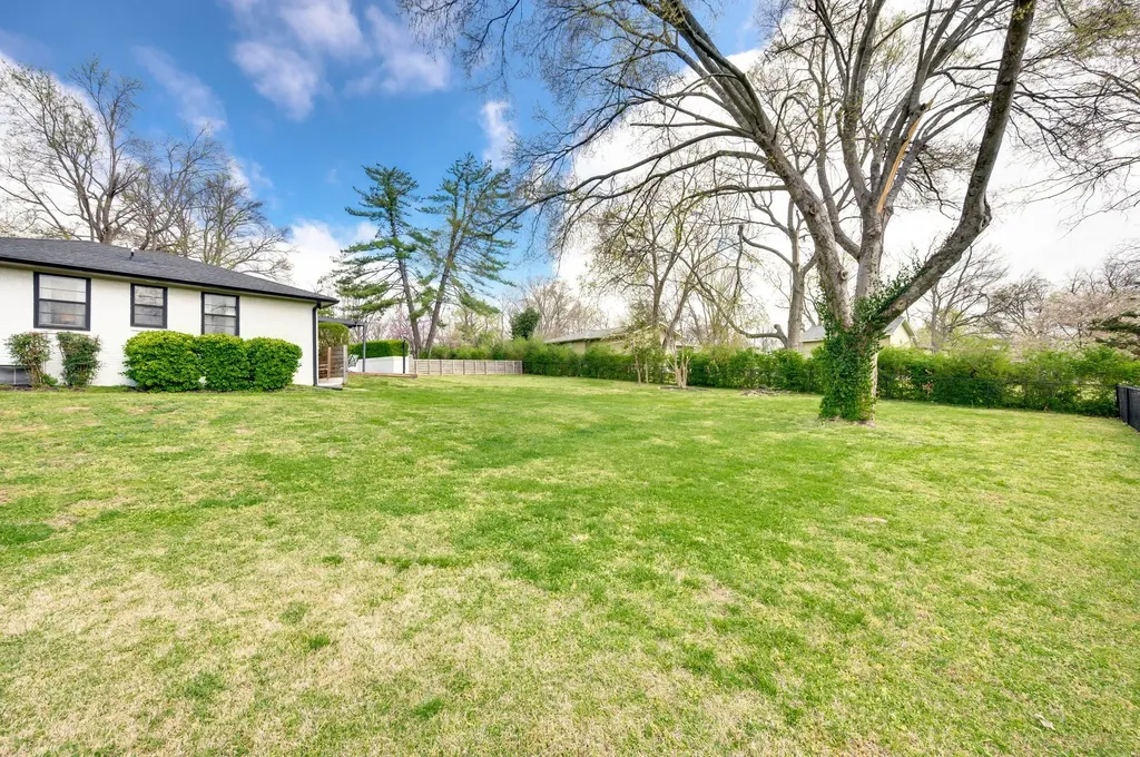 4912 Trousdale Drive Nashville TN 37220