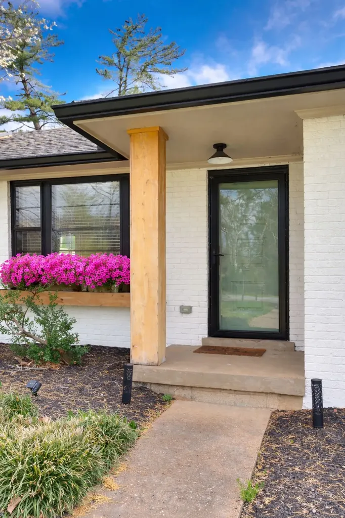 4912 Trousdale Drive Nashville TN 37220