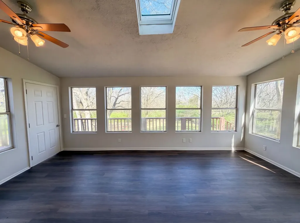 5148 Roxborough Drive Hermitage TN 37076