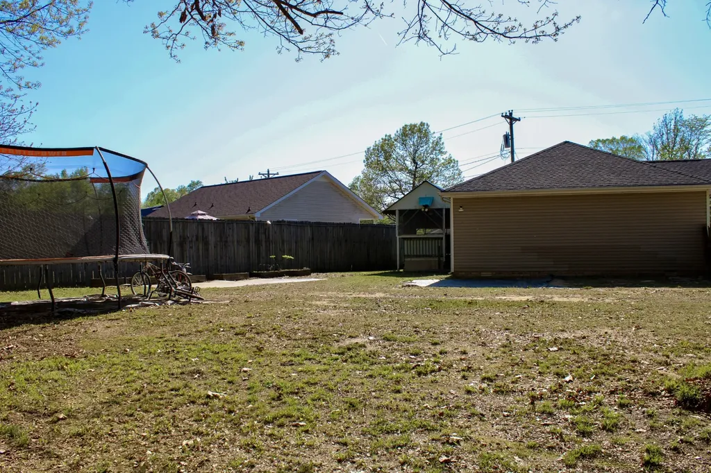 450 Titans Lane Clarksville TN 37042