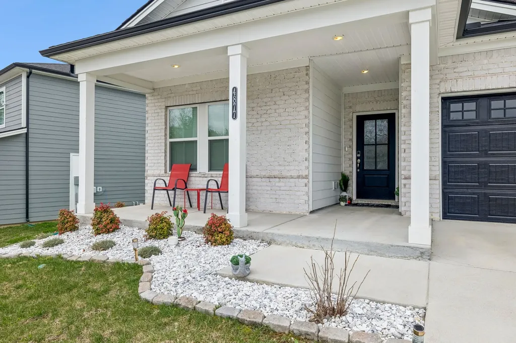 4877 Myra Drive Hermitage TN 37076