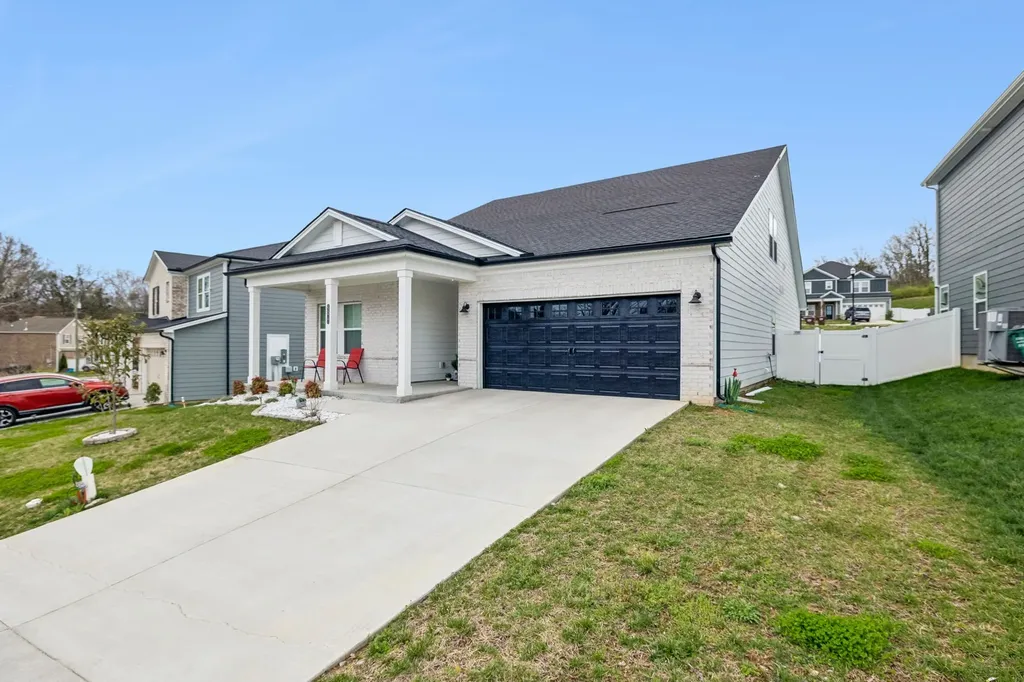 4877 Myra Drive Hermitage TN 37076