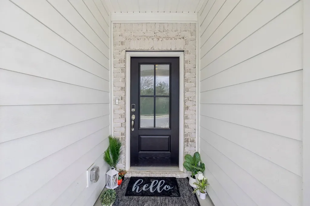 4877 Myra Drive Hermitage TN 37076
