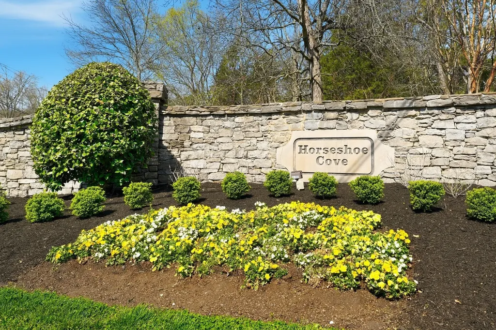 1015 Singing Springs Road Mount Juliet TN 37122