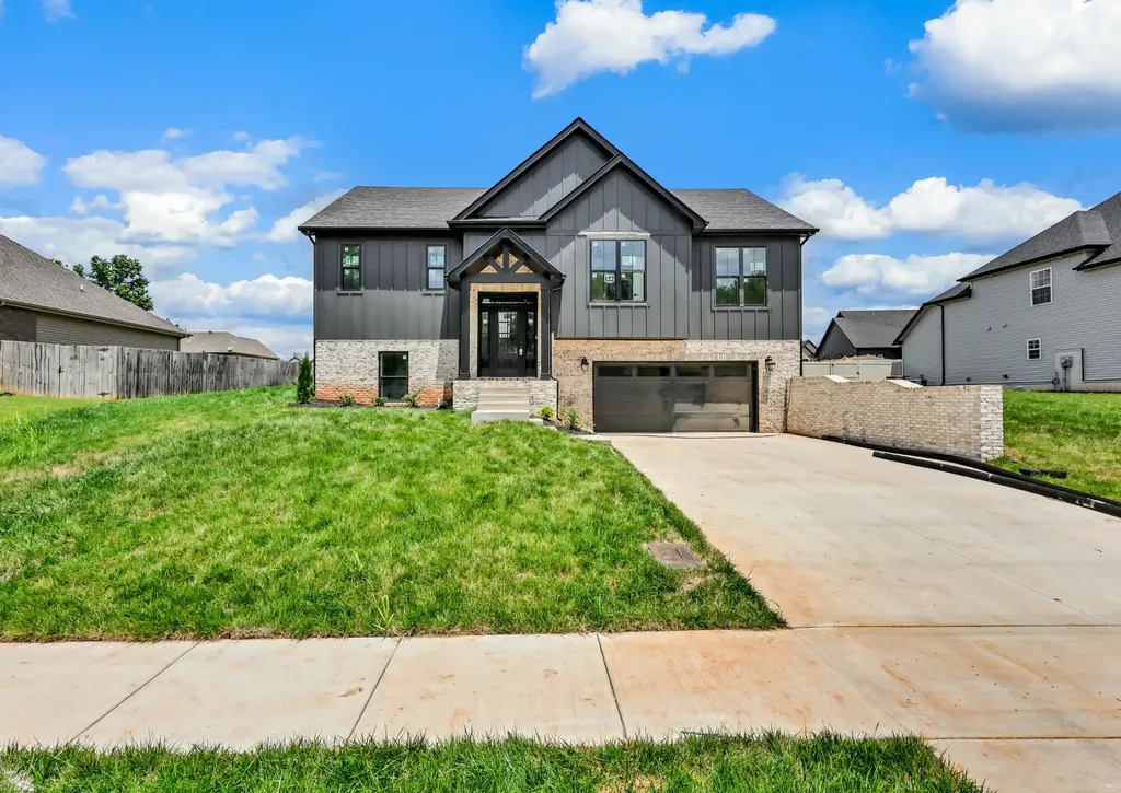 255 Bellshire Drive Clarksville TN 37043