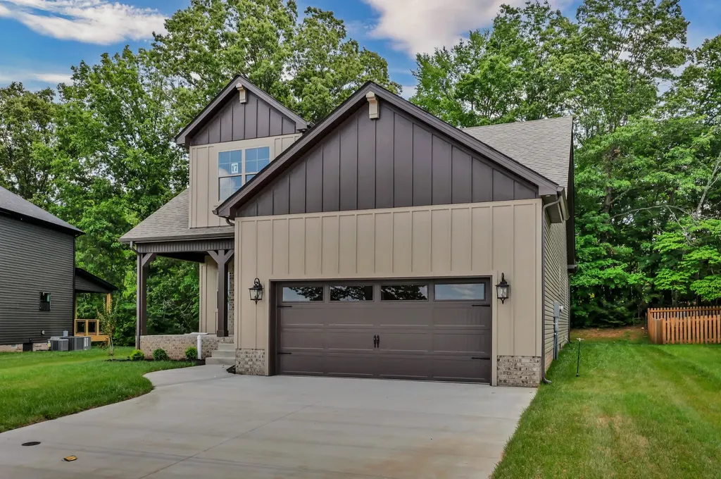 349 Chase Drive Clarksville TN 37043