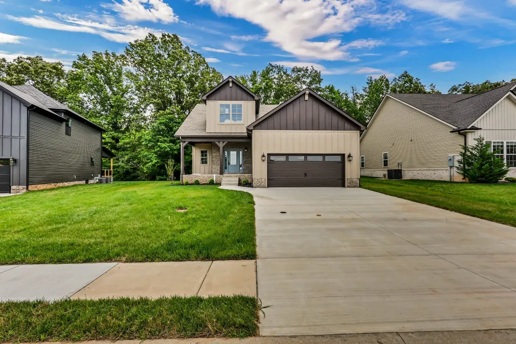 349 Chase Drive Clarksville TN 37043