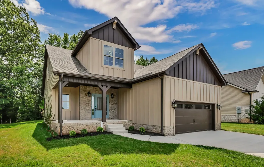 349 Chase Drive Clarksville TN 37043