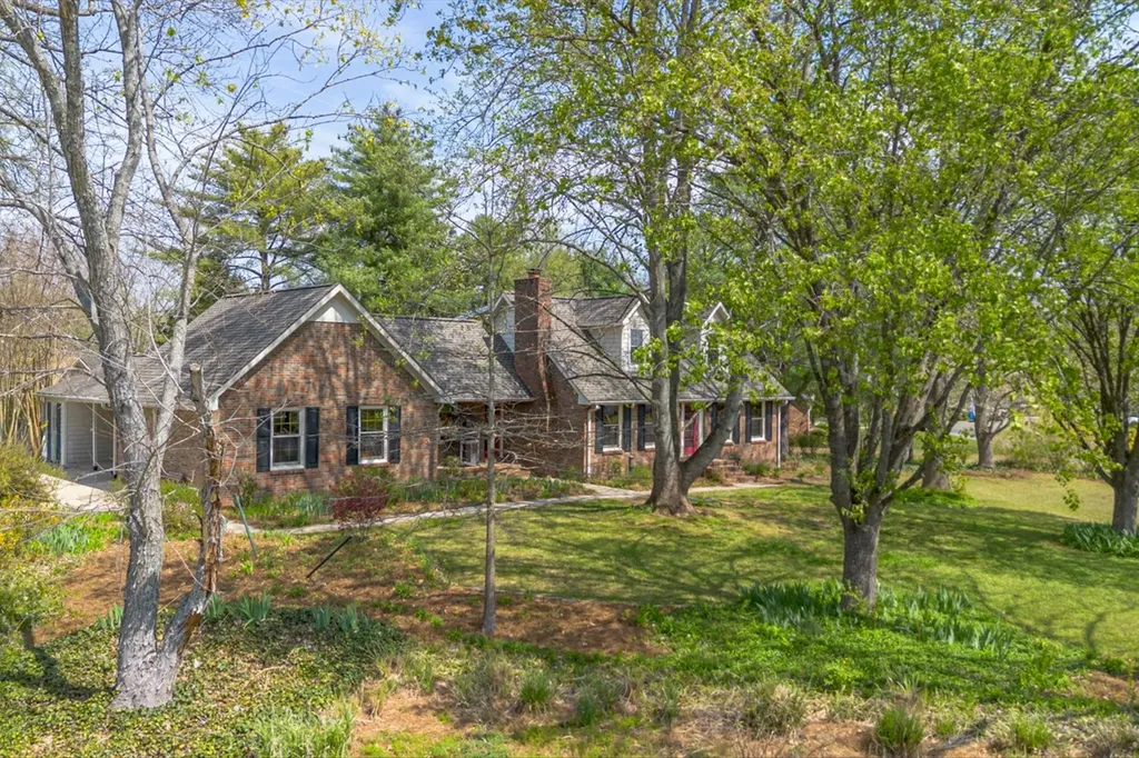 1802 London Avenue Murfreesboro TN 37129