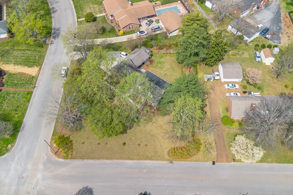 1802 London Avenue Murfreesboro TN 37129